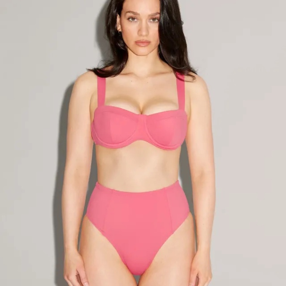 Ta3 Coral 2 piece Bikini Set *New With Tags*